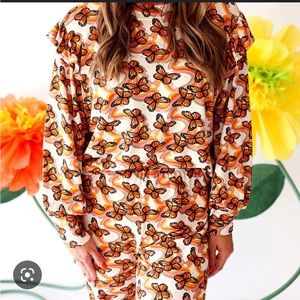 Posh Peanut “BOWIE” Mommy Long Sleeve Shirt with Ruffle Detail